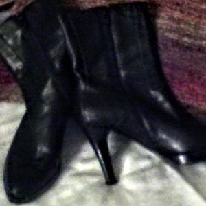 Black Heeled Boots. Size 8